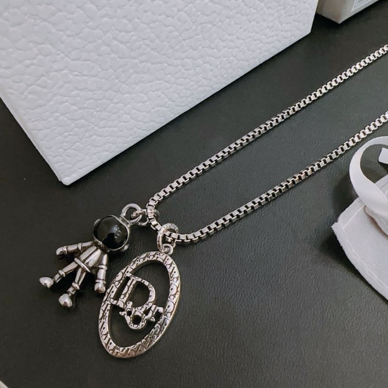 chr1st1an D10r necklaces